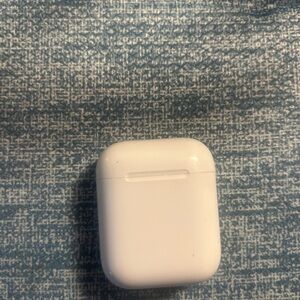 Apple AirPods 1st Gen Charging Case